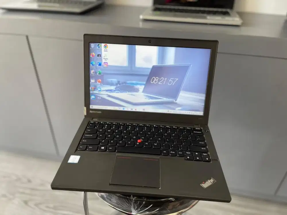 Lp lenovo thinkpad 12.5 inci  core i7