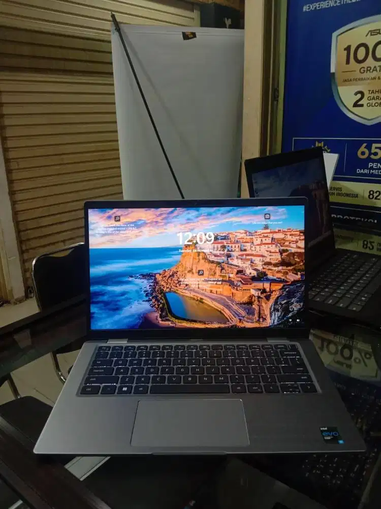 DELL Latitude 7420 i5 1145G7 RAM16GB SSD512GB M2 NVMe Iris Xe Graphics