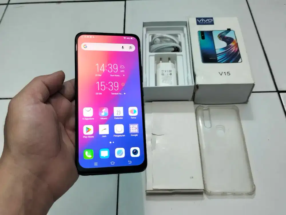 VIVO V15 RAM 8GB / 256GB 4G LTE Duos 6.53in Fingerprint Kamera Pop Up