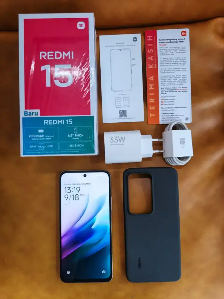 Redmi 15 8/128 gb warna silver
 Fullset
