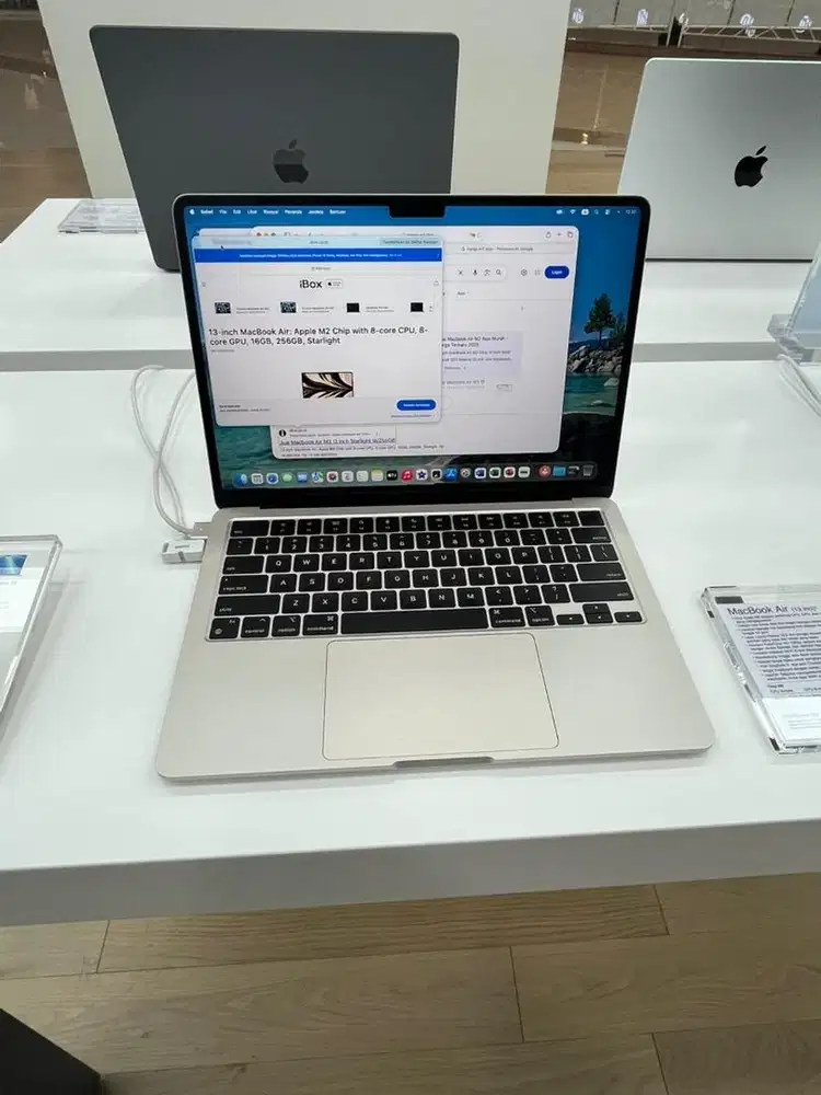 Macbook air m2 16 256