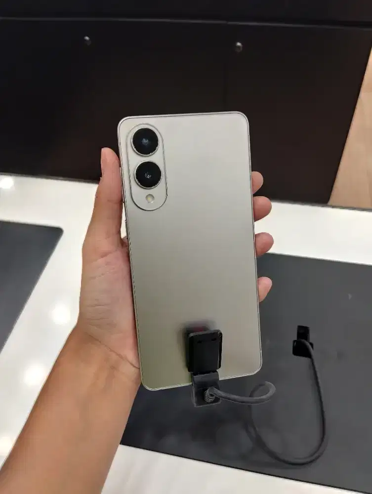 Samsung Galaxy S25 Edge 12/256GB & 12/512GB