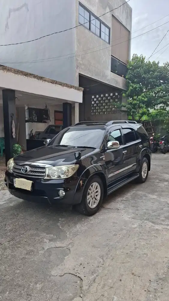 Fortuner 2.7 G Luxury Matic Bensin