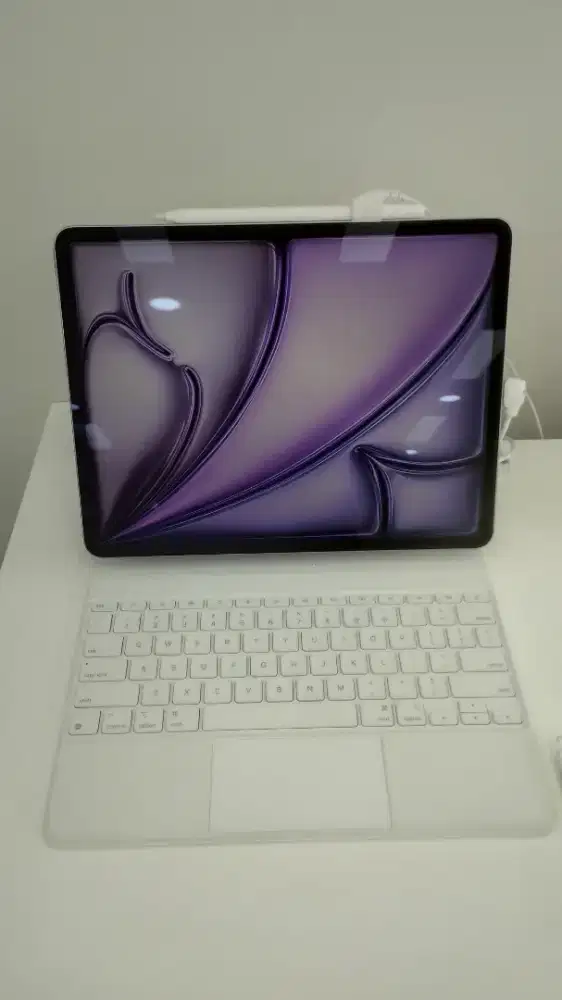 iPad Air 13 inci WIFI 128