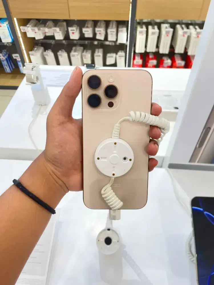 Cicilan iPhone 16 promax pakai HomeCredit