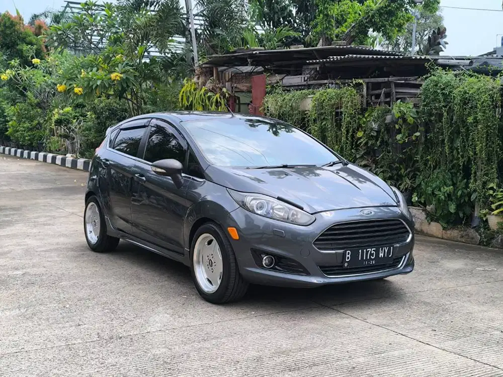 Ford Fiesta 1.5 S Matic 2014