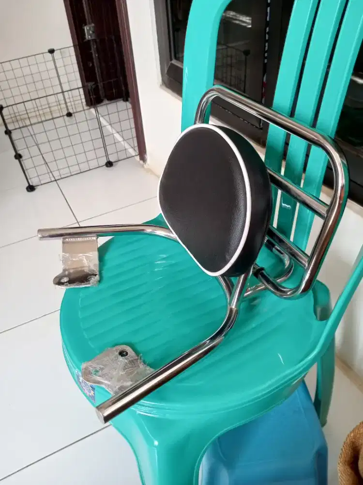 Sandaran Jok/Backrack Yamaha Fazzio