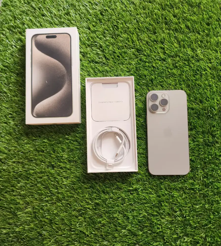 Iphone 15 pro Max 256 Gb  Ibox Resmi Indonesia