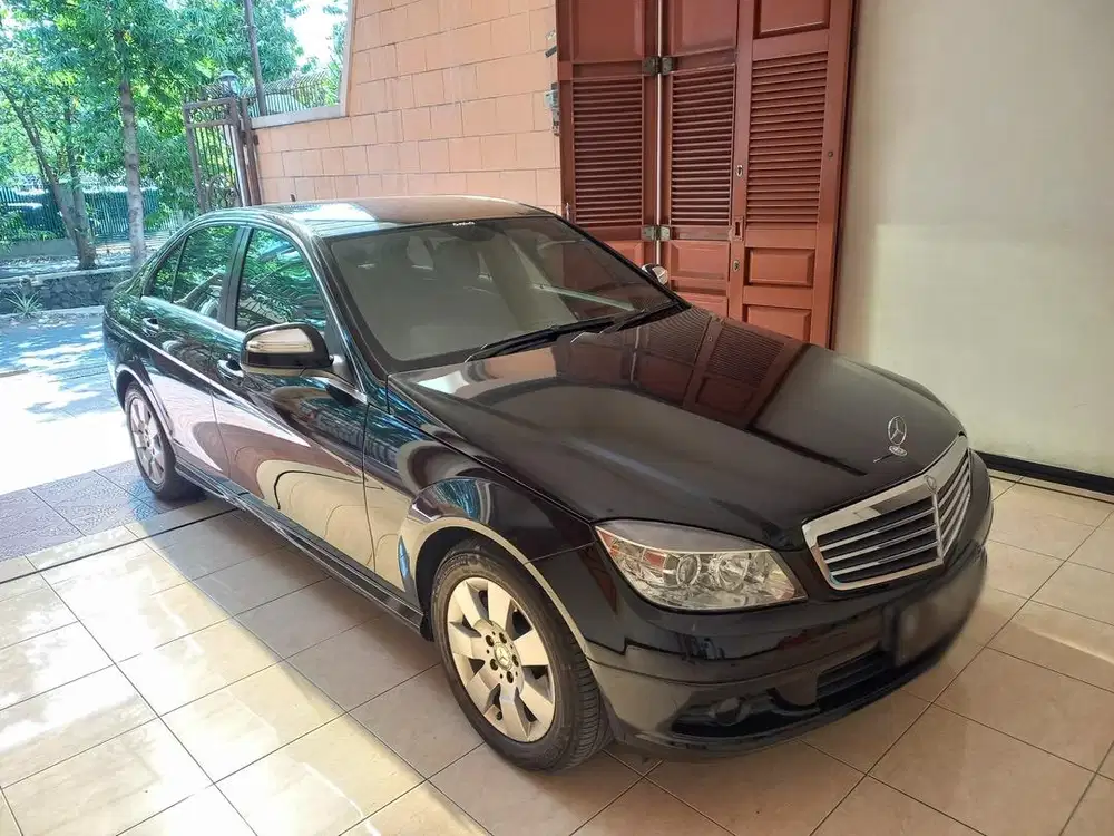 Mercedes Benz C200 tahun 2008