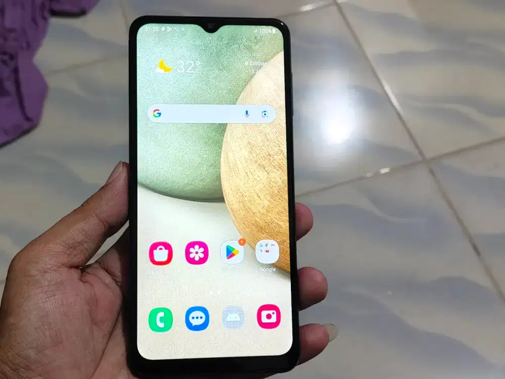 samsung a12 4/128 mulus kondisi sangat bagus normal mulus