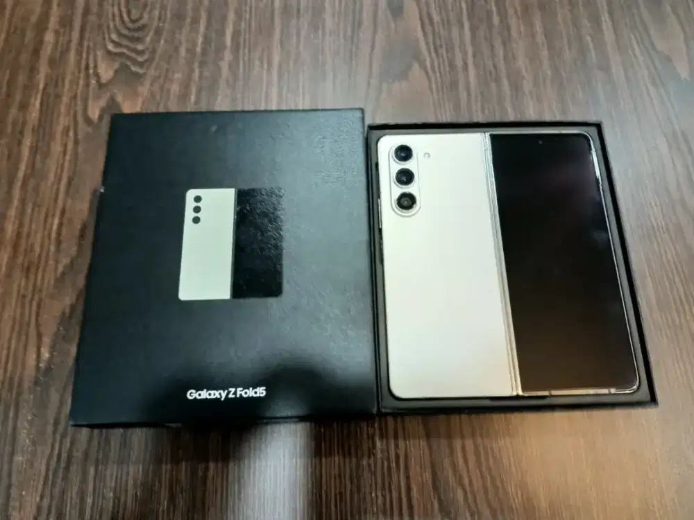 Samsung Z fold5 12/512