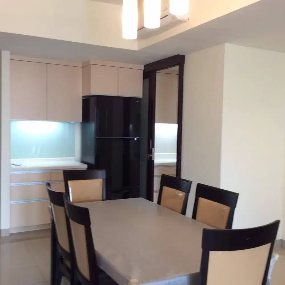 Sherwood Lantai Sedang Furnished