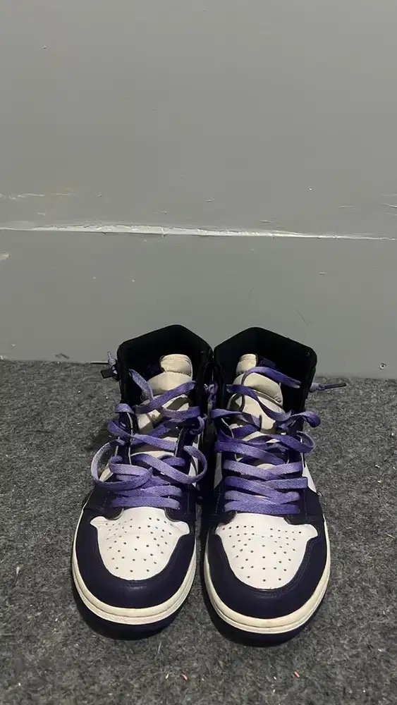 Sepatu nike AIR JORDAN 1 high court purple white