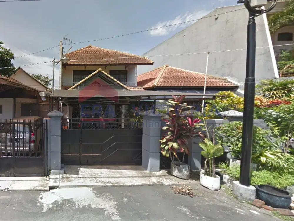 Hunian Nyaman di Tengah Kota Cocok untuk Keluarga atau Usaha