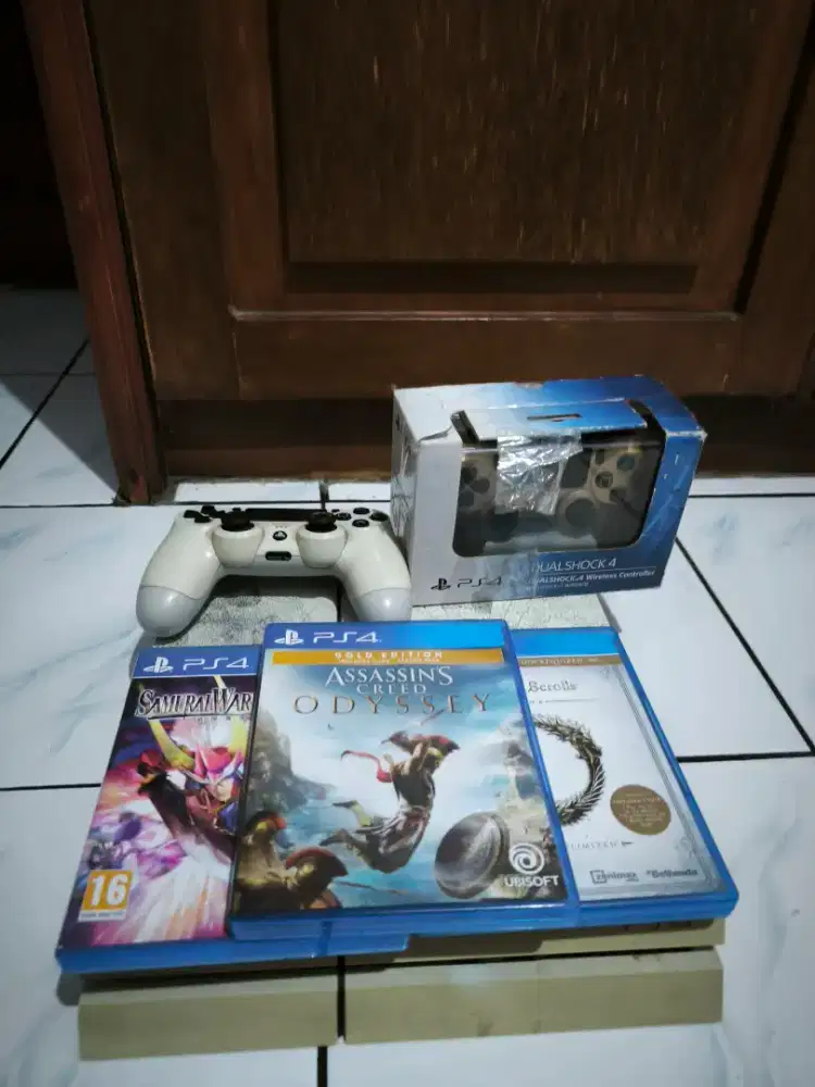 PS 4 fat collaboration with destiny