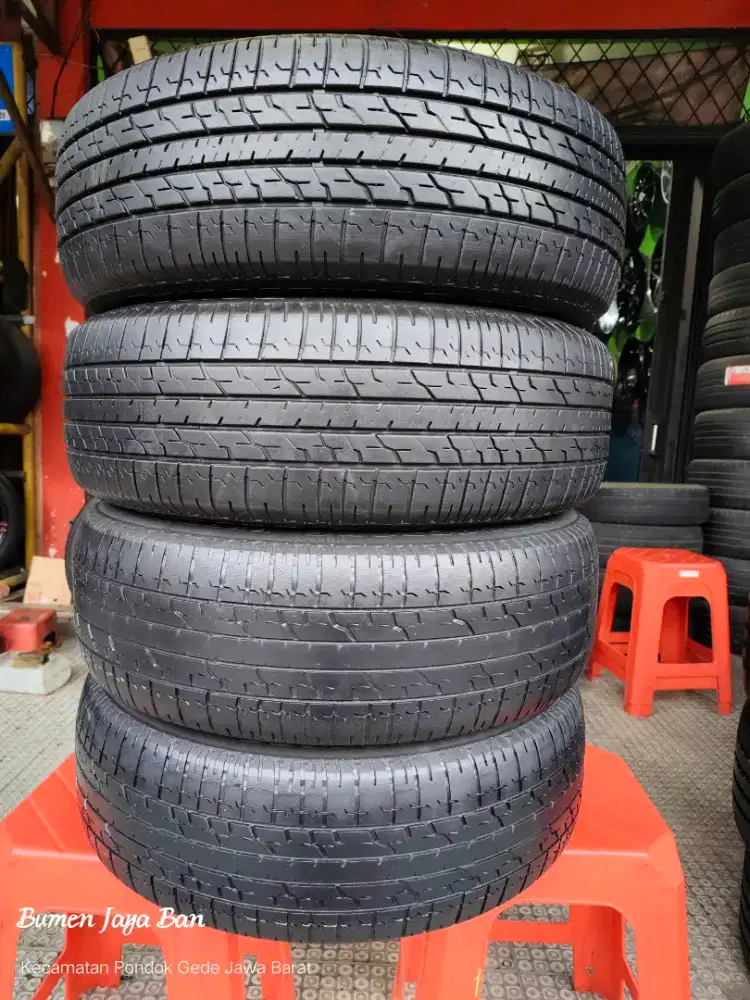 Ban 205 65 R15 Bridgestone B390 innova luxio granmax spin serena dll