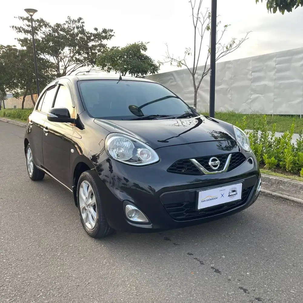 DP MURAH NISSAN MARCH 1.2 AT 2014 MATIC