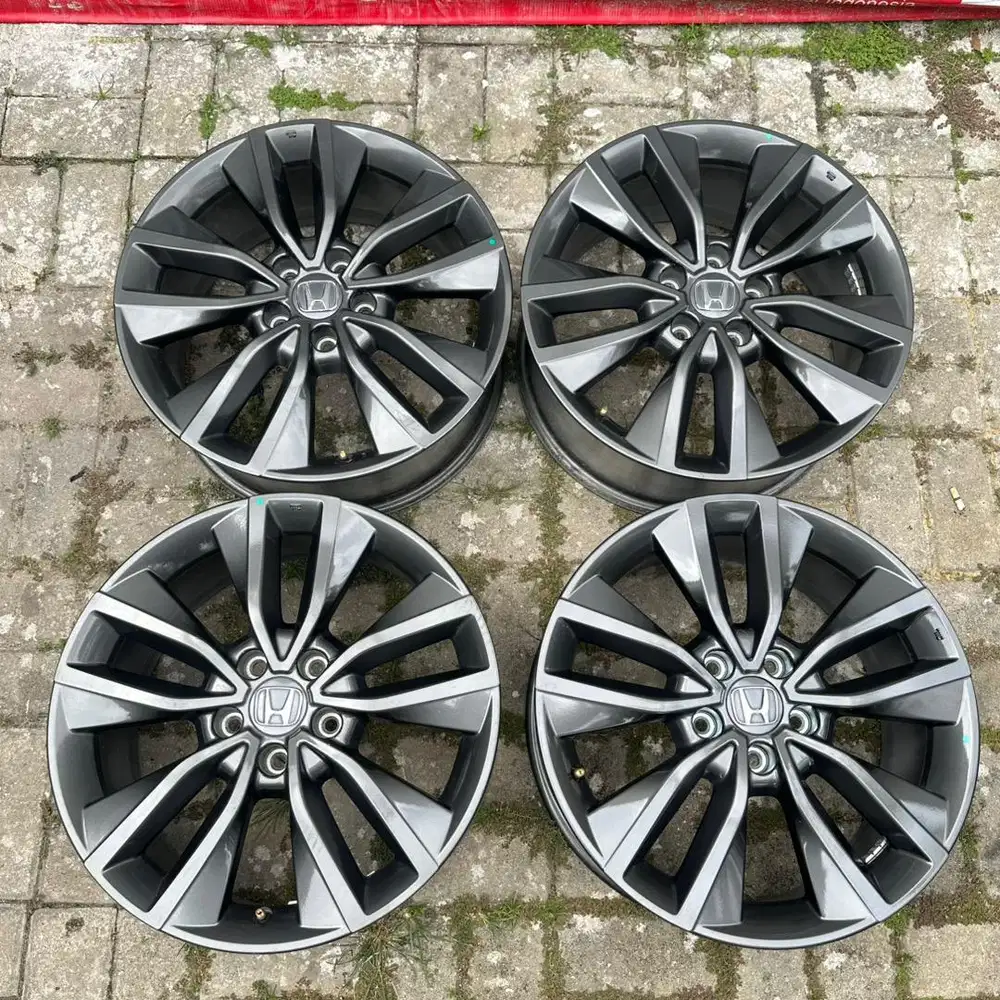 Velg Ring 18 Innova Zenix Crv Terios Xpander Oem Hrv RS Prestige R18