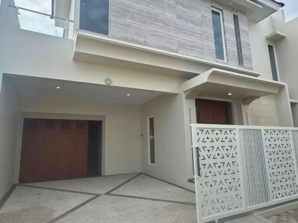 RUMAH BARU MEWAH DI TOWNHOUSE DEKAT TUGU JOGJA BANGUNAN BERKUALITAS DALAM RINGROAD JOGJAKARTA