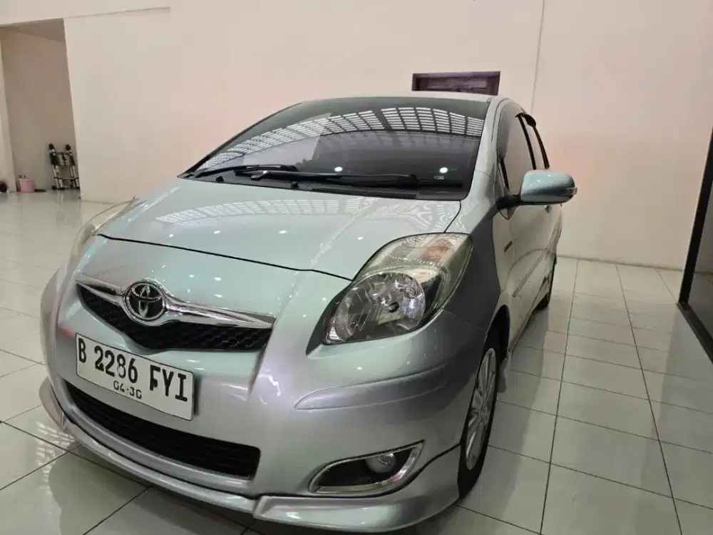 Toyota Yaris 2011 Bensin
