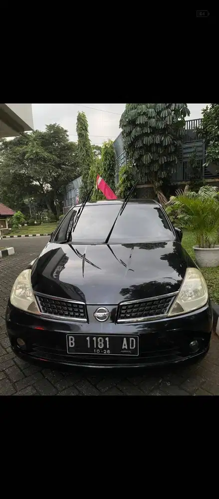 Nissan Latio Hatchback 2006 Matic