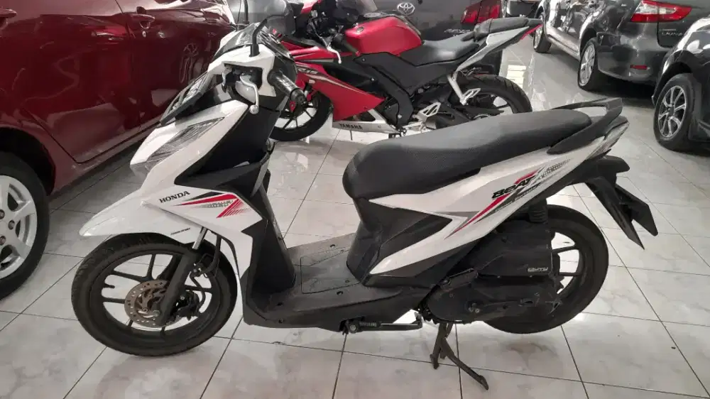 Honda Beat 2020 | 2021 putih (bisa tuker tambah)