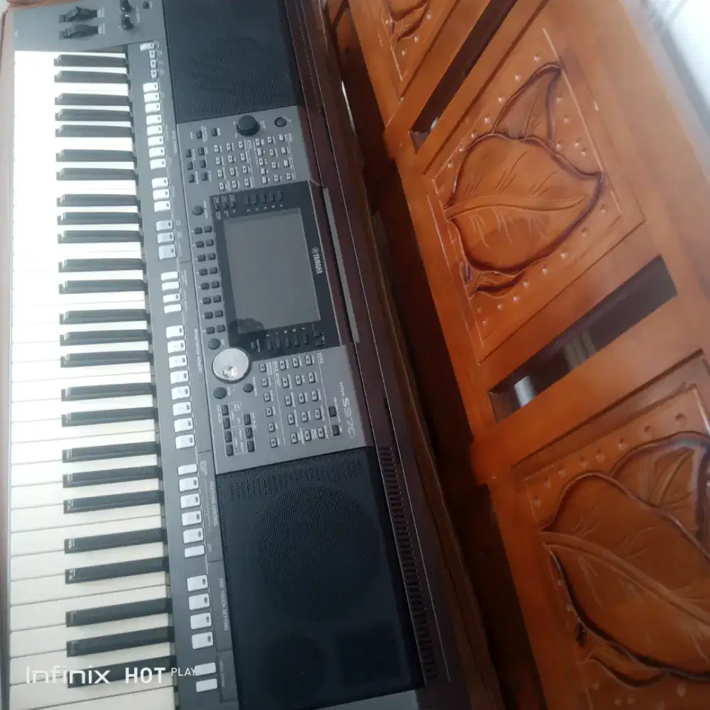 Keyboard Yamaha psr s970