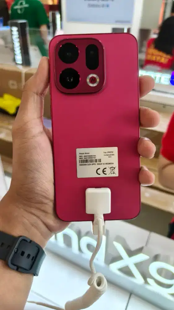 OPPO FIND X9 PRO DAN BASIC