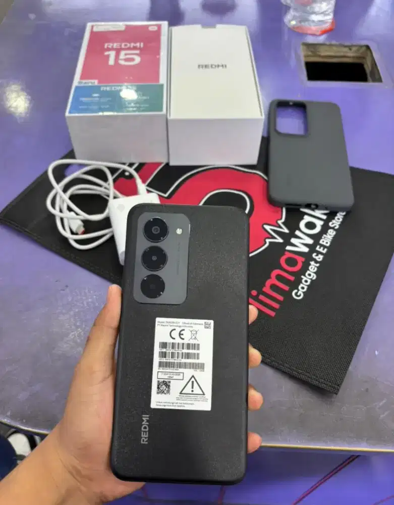 Redmi 15 Ram8/128gb , Baterai 7000mAh , Lengkap NFC