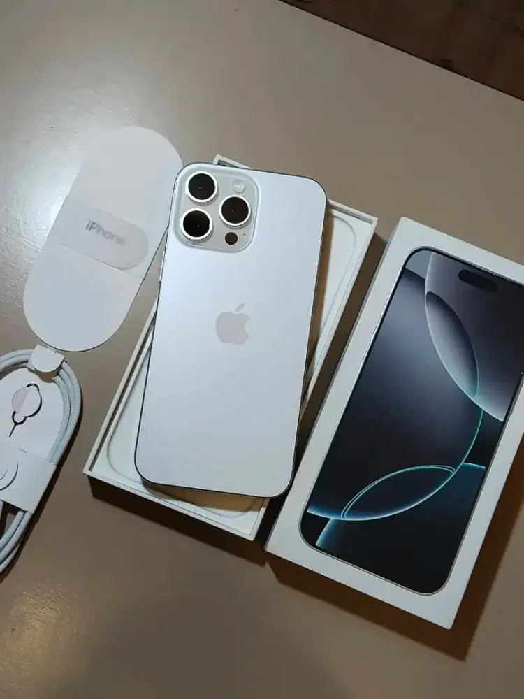 iPhone 16 Pro Max 256GB White Titanium iBox Resmi Indonesia