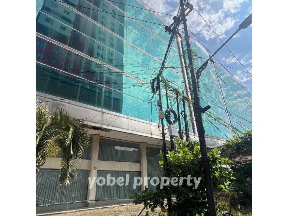 GEDUNG EX HOTEL PUSAT KOTA RAYA JAKSA AGUNG SUPRAPTO SURABAYA