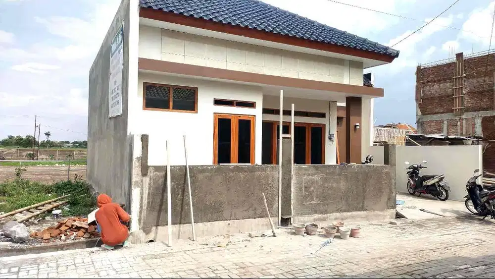 Hadap Timur, Hanya 10 Unit di Perumahan Cluster. Bs KPR mulai DP 0 %