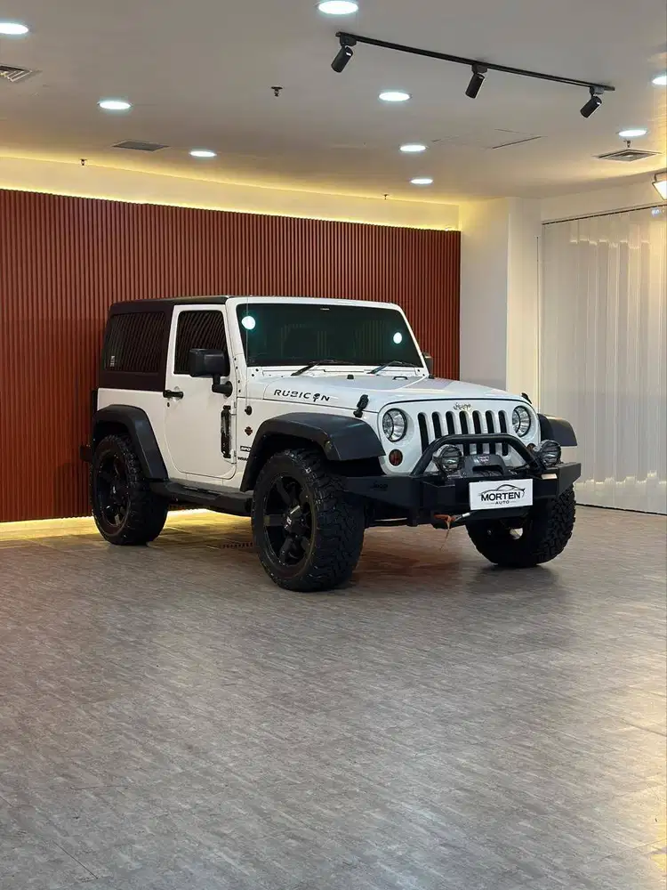 [LOW ODO] Jeep Wrangller JK Sport 3.6 Pentastar Short 2012, AT, Putih