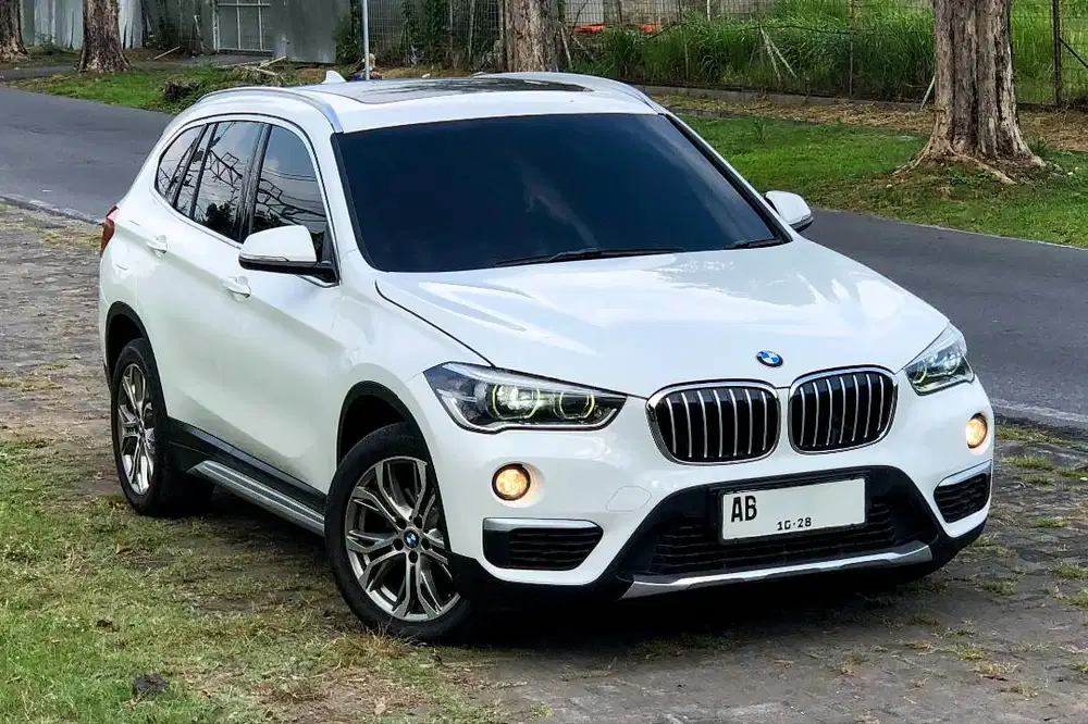 [LOKAL AB!] BMW X1 SDRIVE XLINE A/T 2018 (WHITE)