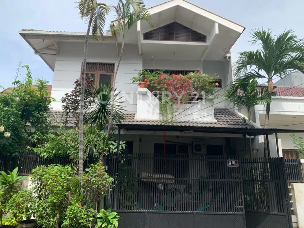 Rumah Strategis  Di Puri Indah Kembangan