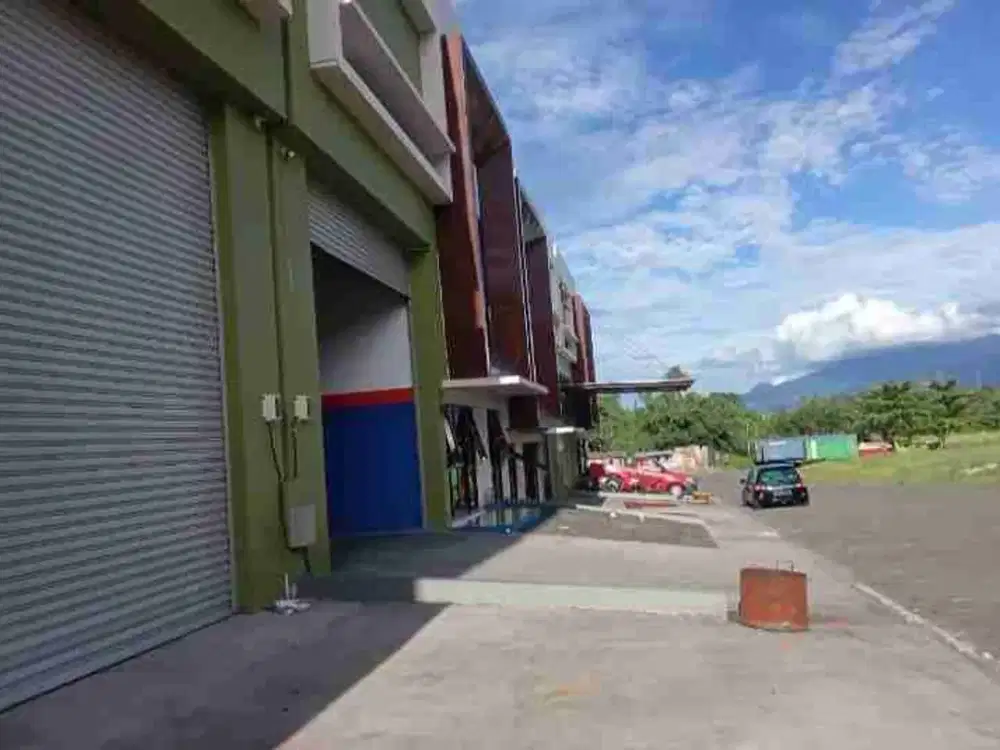Disewakan gudang baru di Jln Ringroad 1 Winangun akses jalan lebar dua jalur