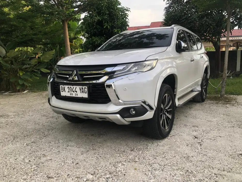 Mitsubishi Pajero Sport Dakar