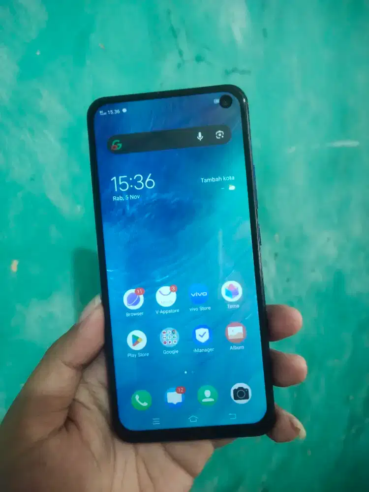 VIVO V19 8/128GB
