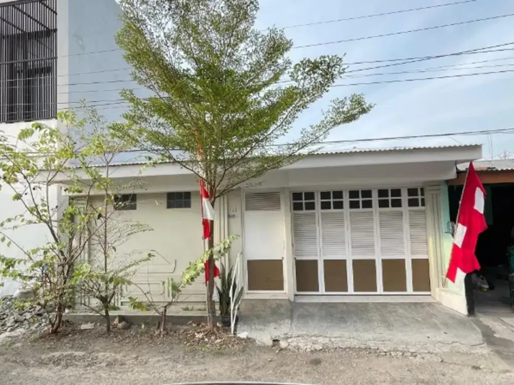 Rumah rapi siap huni di kota Cirebon dekat RS putra bahagia