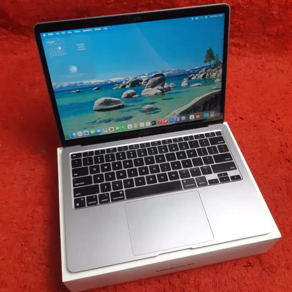 Macbook air m1 2020 ram 8gb ssd 256gb fullset ex ibox bisa cod