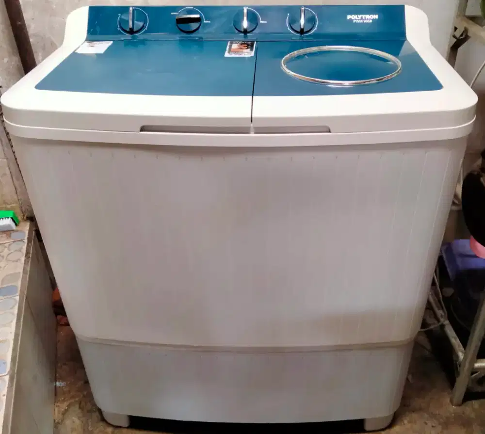 Polytron mesin cuci 2 tabung normal