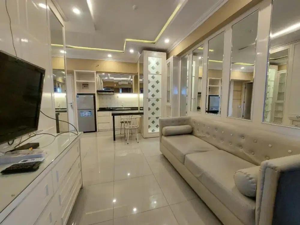 Apartemen Tanglin Lantai 26 - Furnish, 2 BR plus, Siap Huni