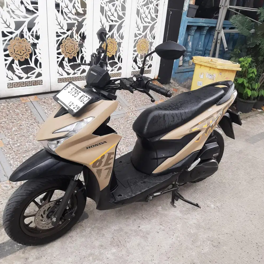 Honda Beat Street New 2024 Donut,ss Lengkap mesin bagus pajak hidup