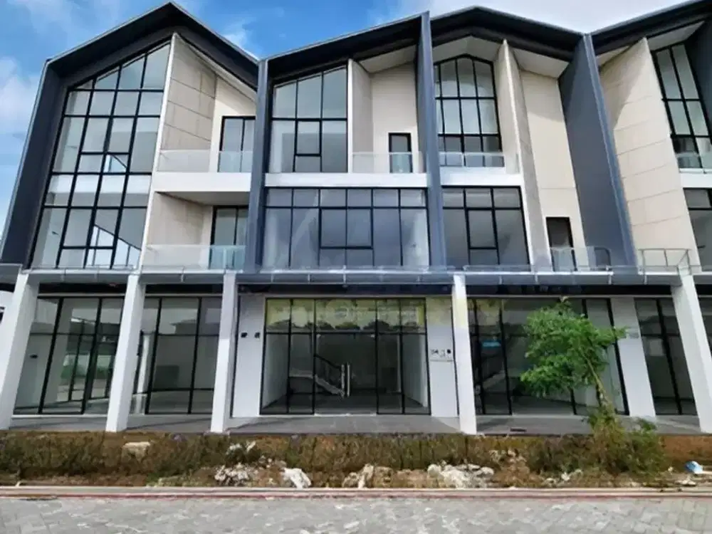 Ruko Ready hoek 3lt 8x17 136m New East JGC Jakarta Garden City