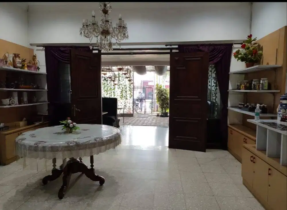 DIJUAL RUMAH DAN TEMPAT USAHA LOKASI PUSAT KOTA SAYAP PELAJAR PEJUANG