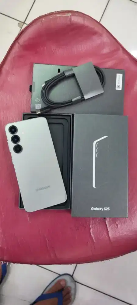 Samsung S25 12/256gb garansi resmi sein