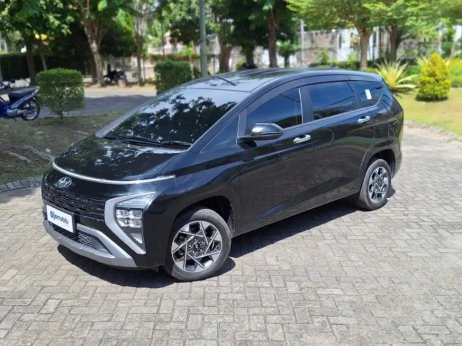HYUNDAI STARGAZER 1.5 PRIME BENSIN MATIC 2022
