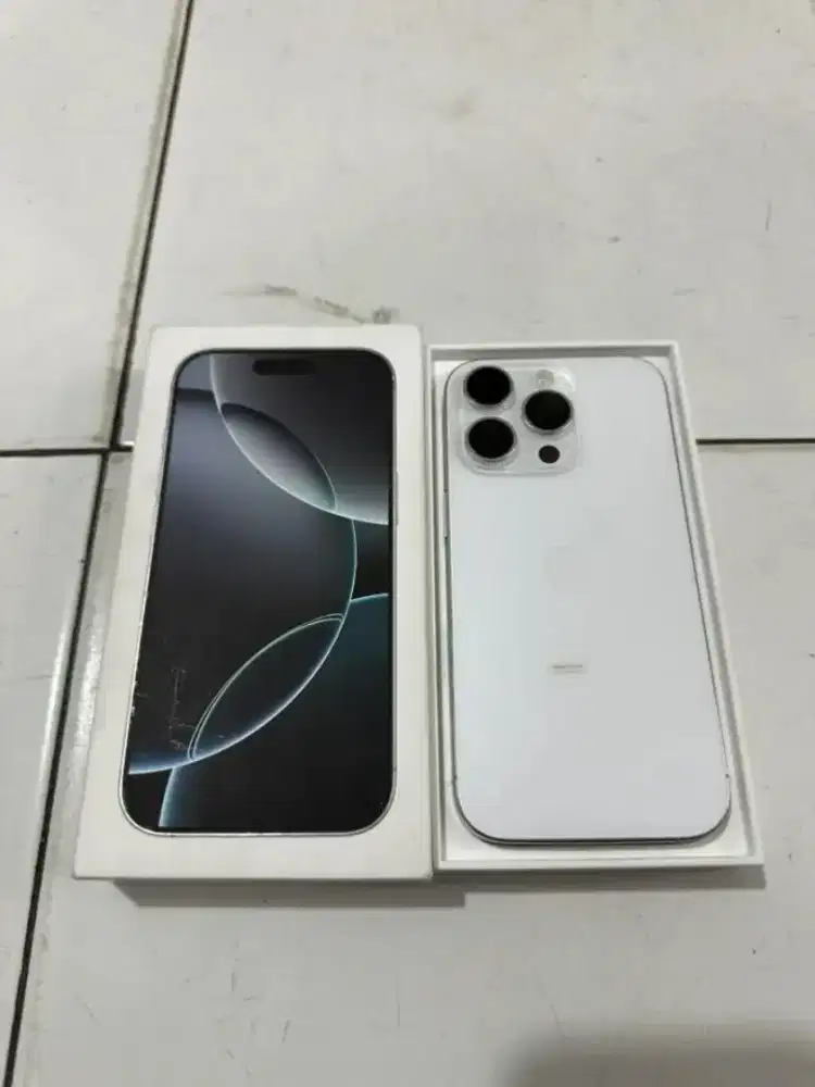 Iphone 16 pro ibox