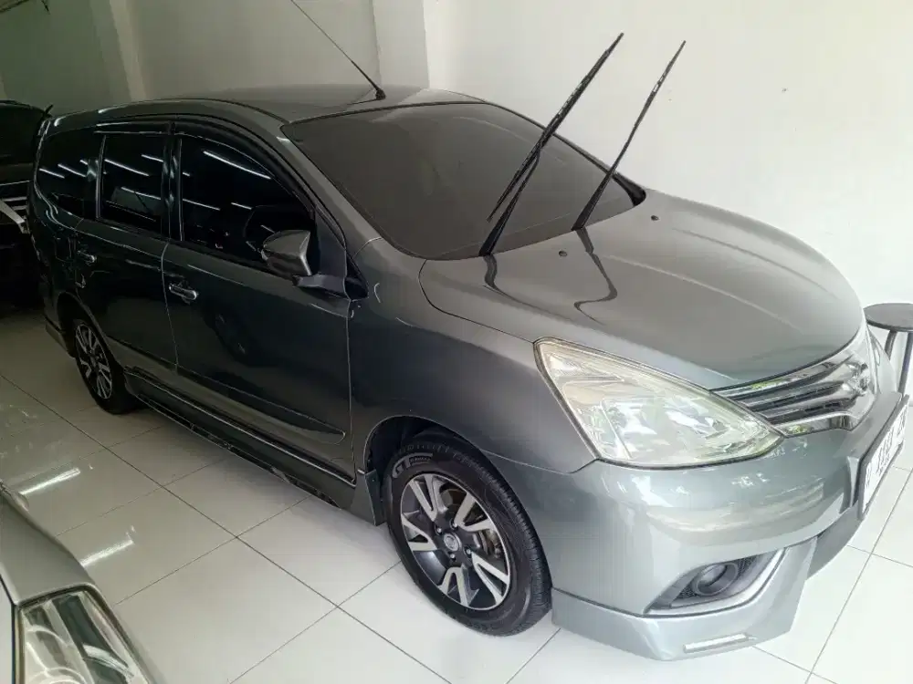 Grand Livina XV matic DP 10 jt