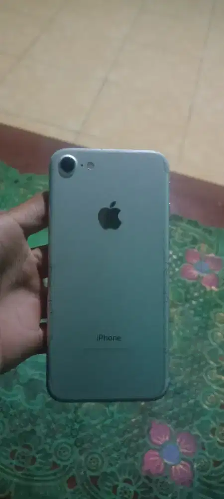 Ipone 7 32gb Al operator